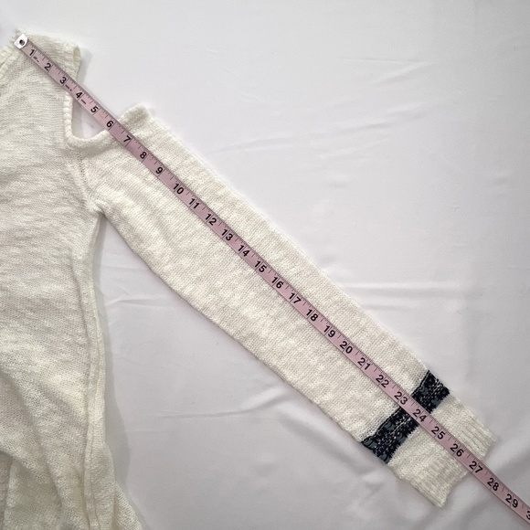 Freshman 1996 Girl Open Knit Cut Out Tassel Lightweight Sweater Sz XL(16) Tribal - Picture 8 of 13